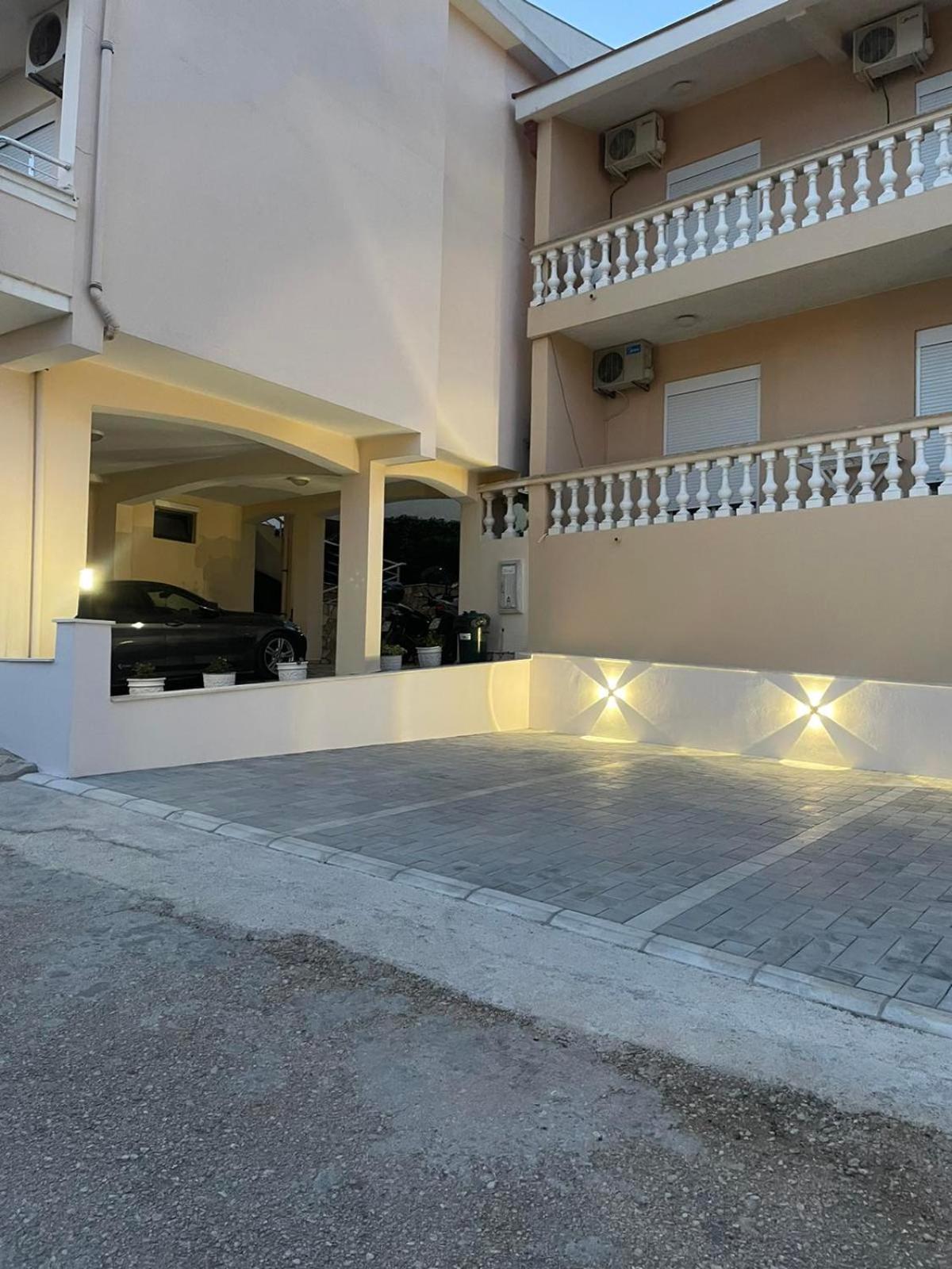 Apartments Onyx อุลซิน ภายนอก รูปภาพ